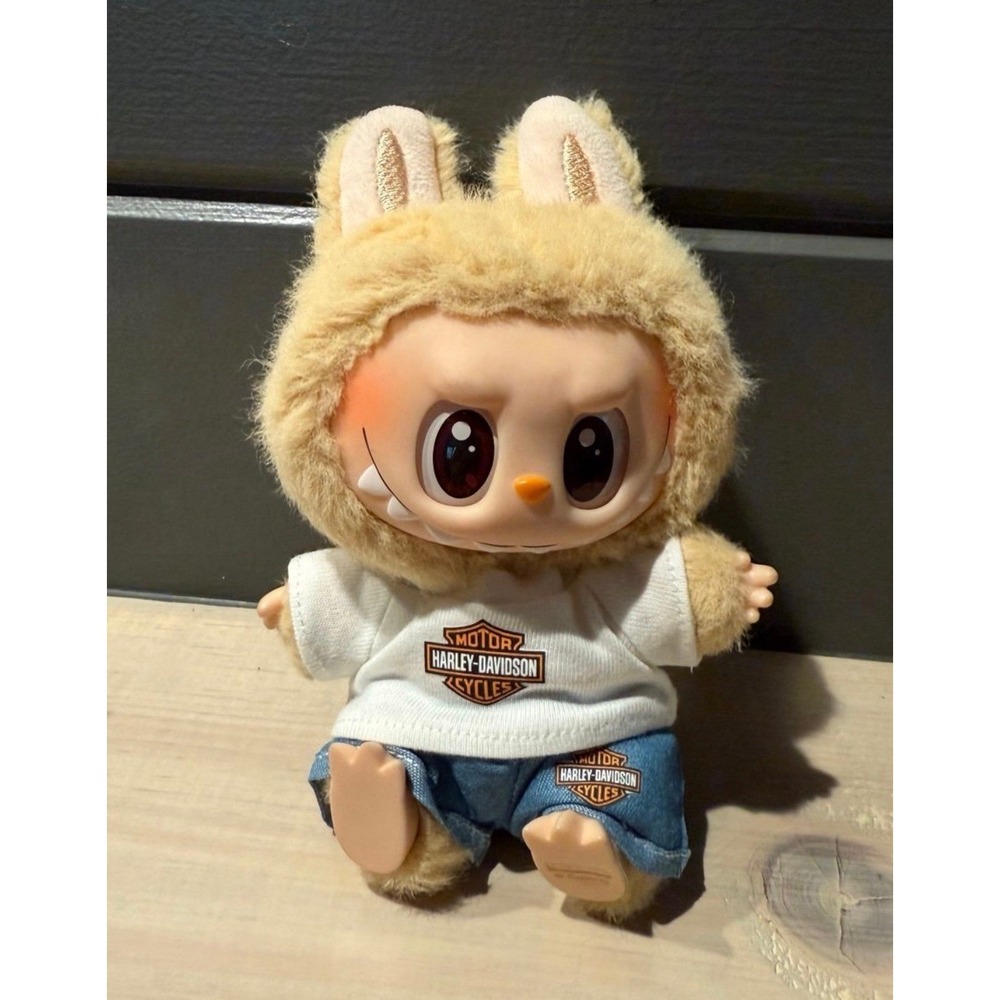 Labubu Harley Davidson outfit